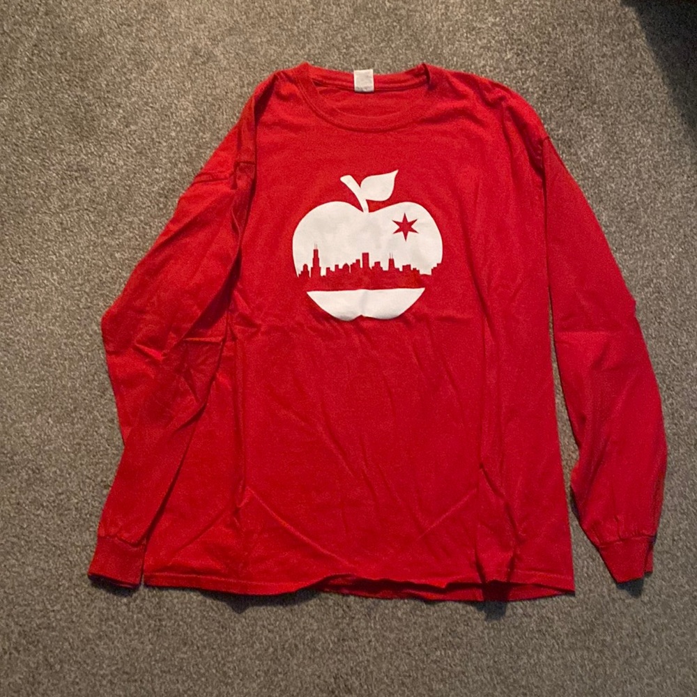 Big Apple and Chicago long sleeve tee-shirt